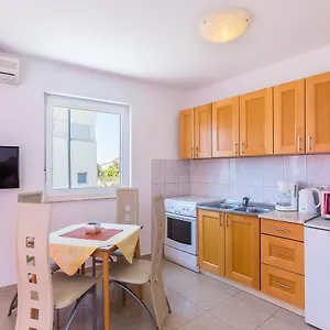 Tomo Apartment